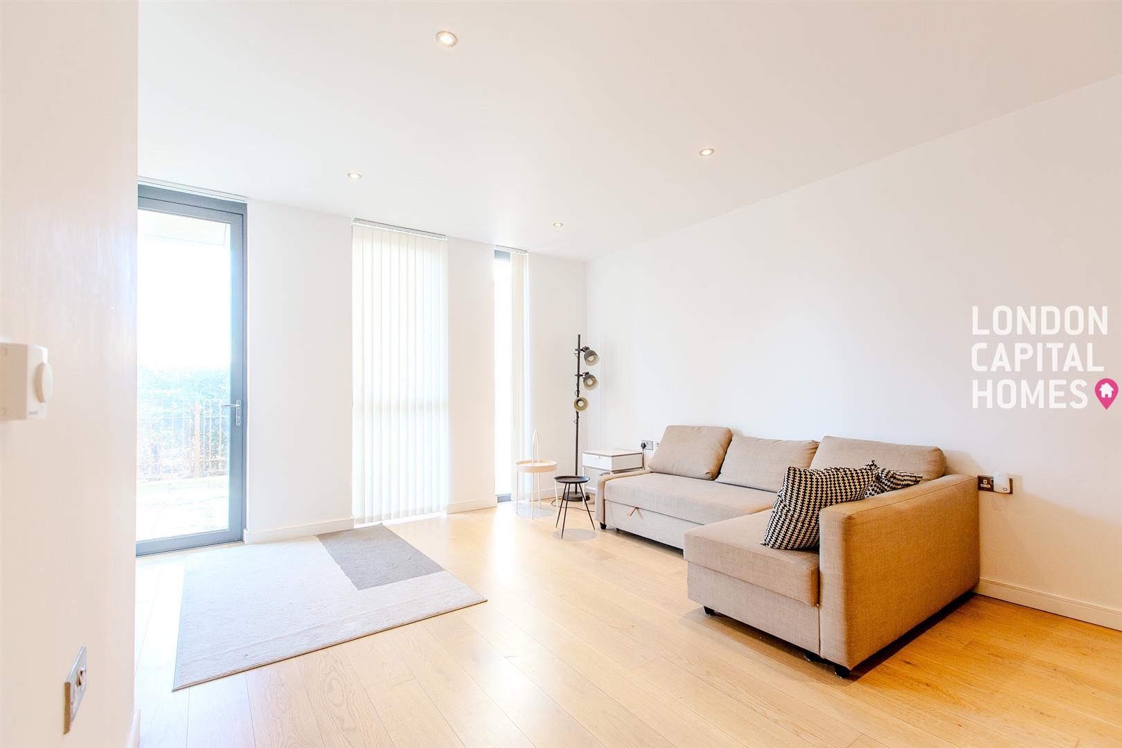2 bed property in 16 Quebec Way, London